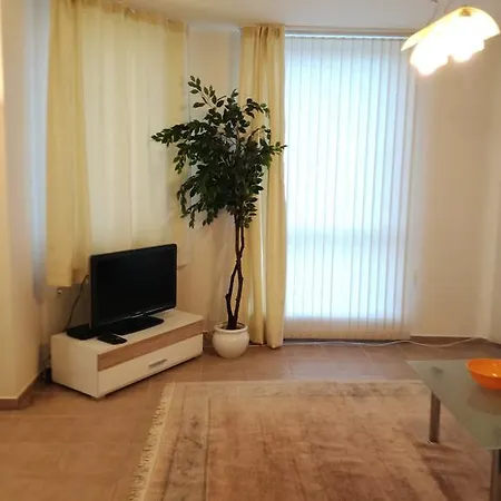 Luxury Breeze شقة *