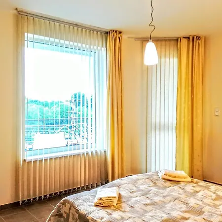 شقة Luxury Breeze *